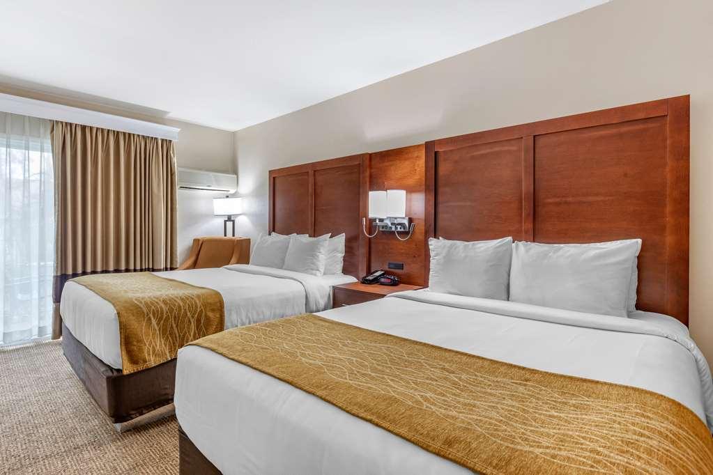 Comfort Inn Escondido San Diego North County Room photo
